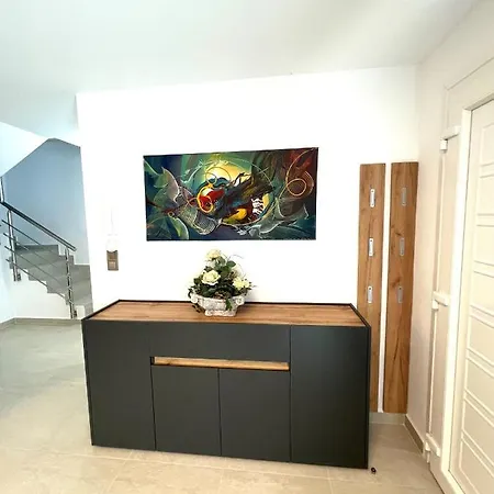 Vilă Lifestyle & Trends *