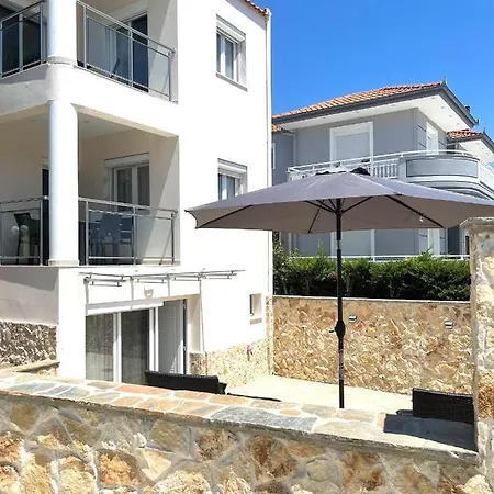 Villa Lifestyle & Trends